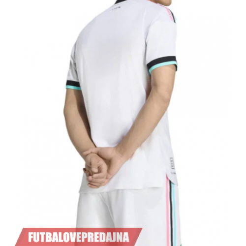 Lacne Muži Futbalové dres Inter Miami 2026-27 Krátky Rukáv - Tretina